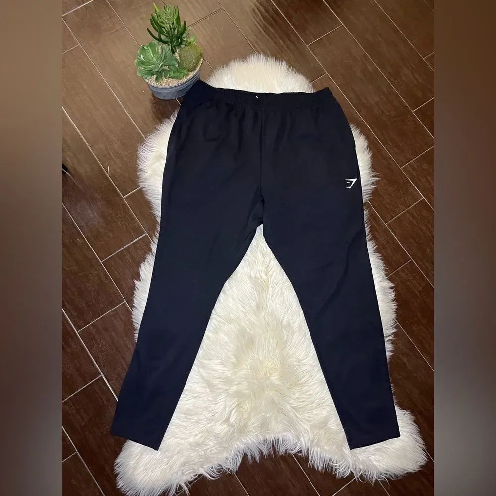 Gymshark black track pants Sz XXL